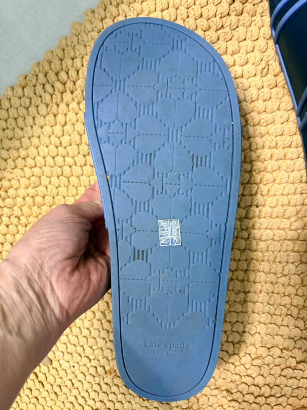 Kate Spade slides - Picture 2 of 3